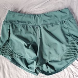 Lululemon Women's short